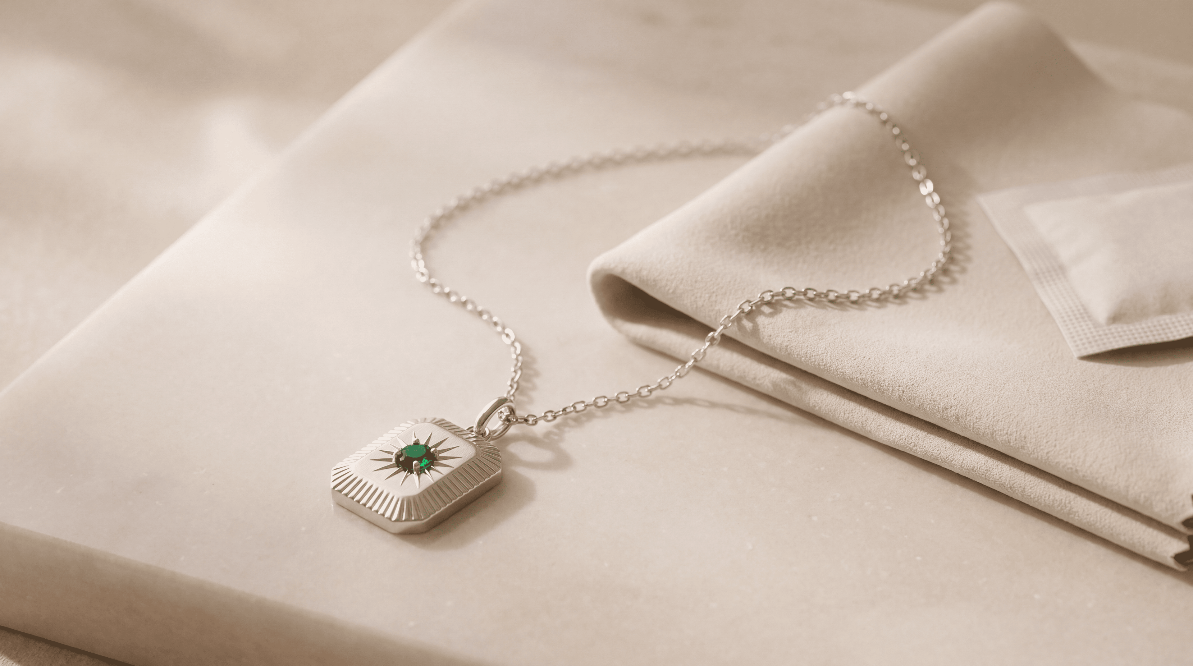 Does 925 Sterling Silver Tarnish in Hong Kong's Humidity? An Honest Care Guide